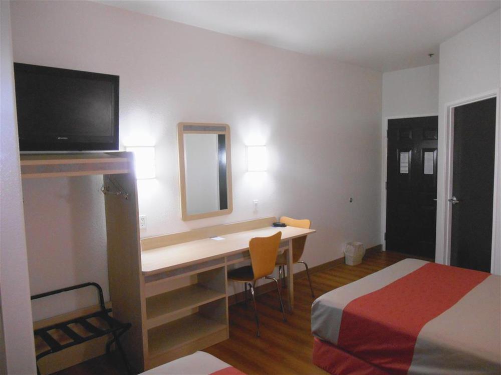 Motel 6-Mission, Tx الغرفة الصورة